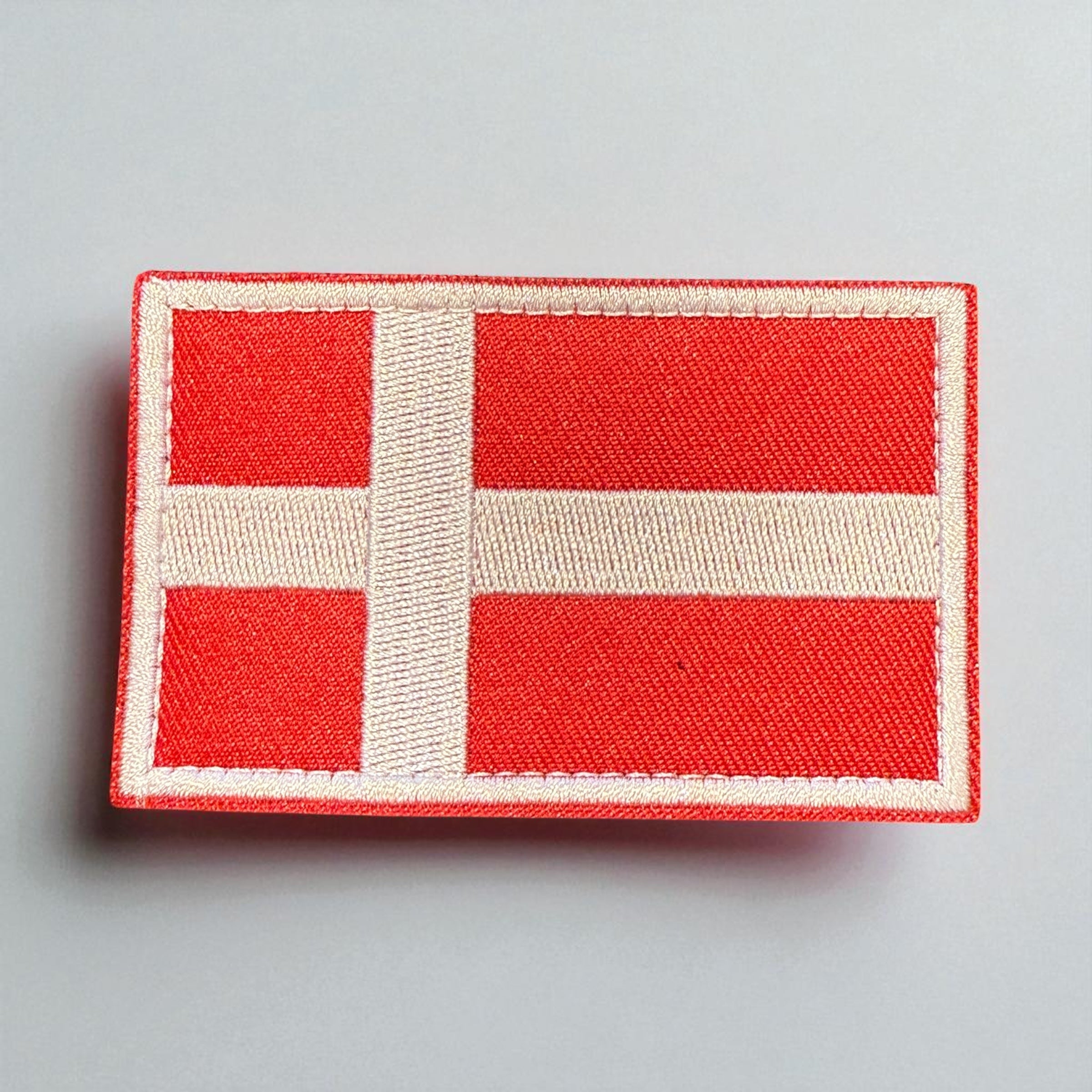 Brodert flaggpatch med borrelås – norsk flagg til sele og utstyr