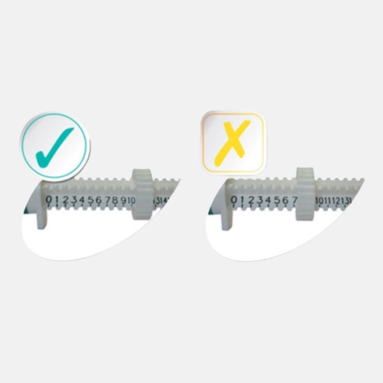 Bilde som viser hvordan man måler opp pasta ved hjelp av doseringssprøyten som følger med canikur pro.