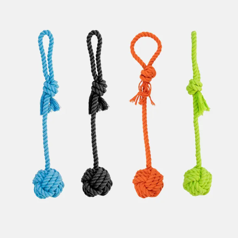 Draleke av tau med tyggeknute fra Dogman. Alle fire farger på grå bakgrunn.