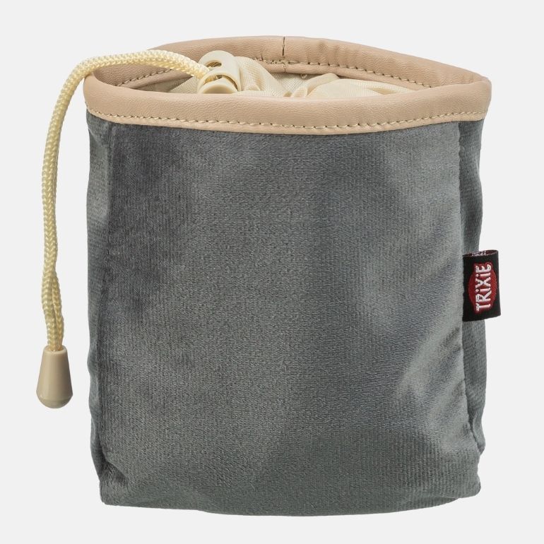 Produktbilde godbitpose til hund fra Trixie i grå, framside