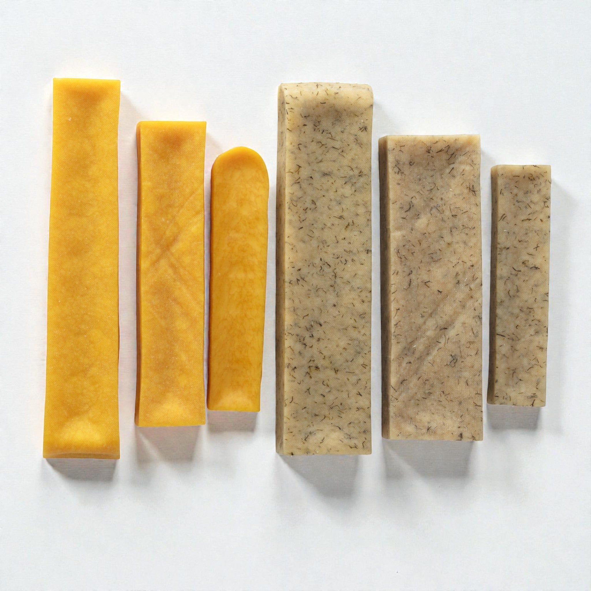 Hi! Dog Chews – Smaksatte ostetygger til hund (Dill & Gurkemeie, S–XL)